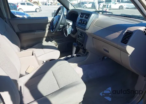 2001 Nissan Frontier Xe-V6 from USA, damaged, VIN 1N6ED27TX1C381102